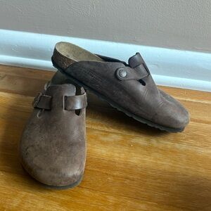 Birkenstock Boston Oiled Leather Habana Clogs